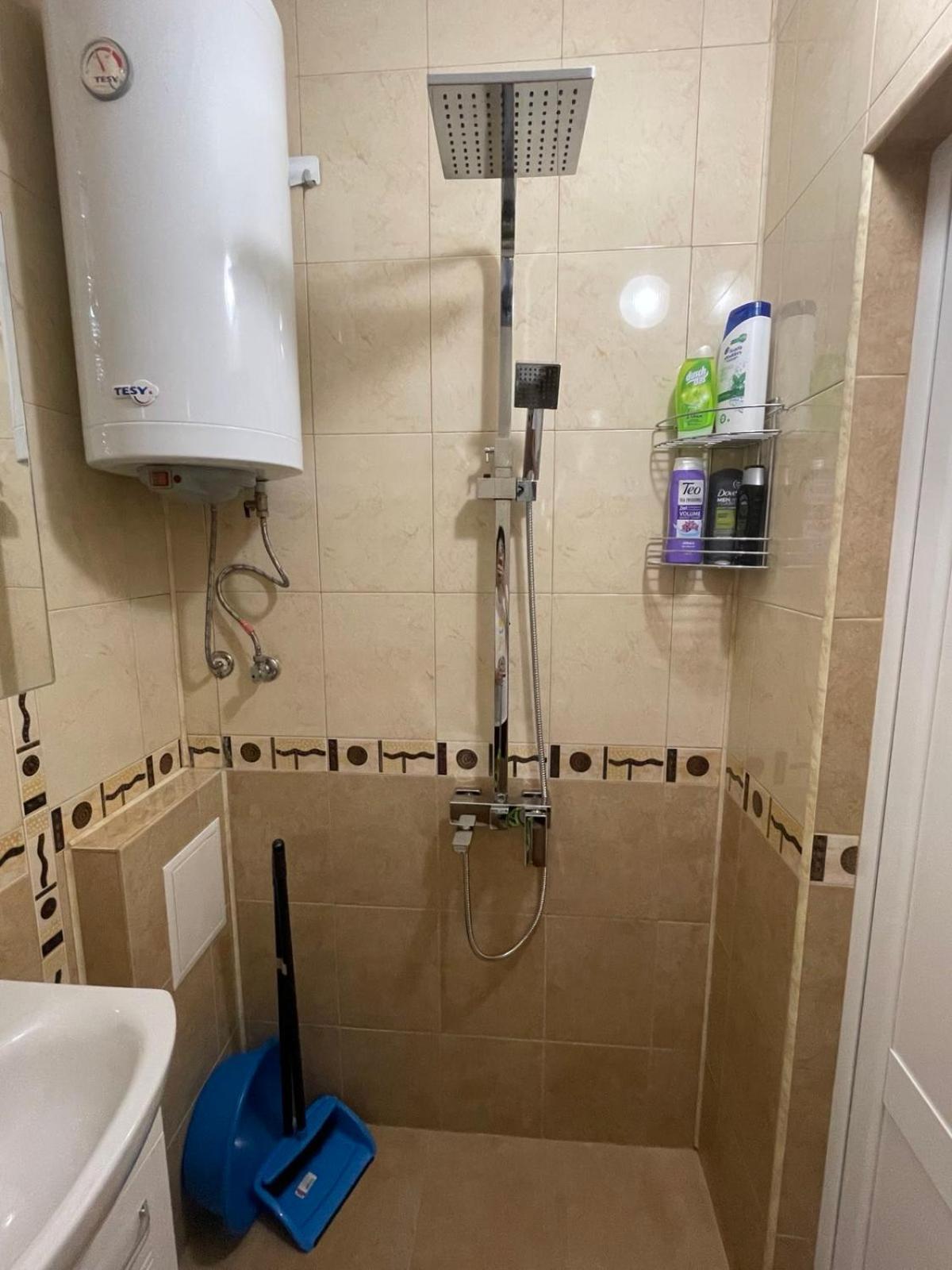 Seven Hills Apartment With Optional Parking Plovdiv Bagian luar foto
